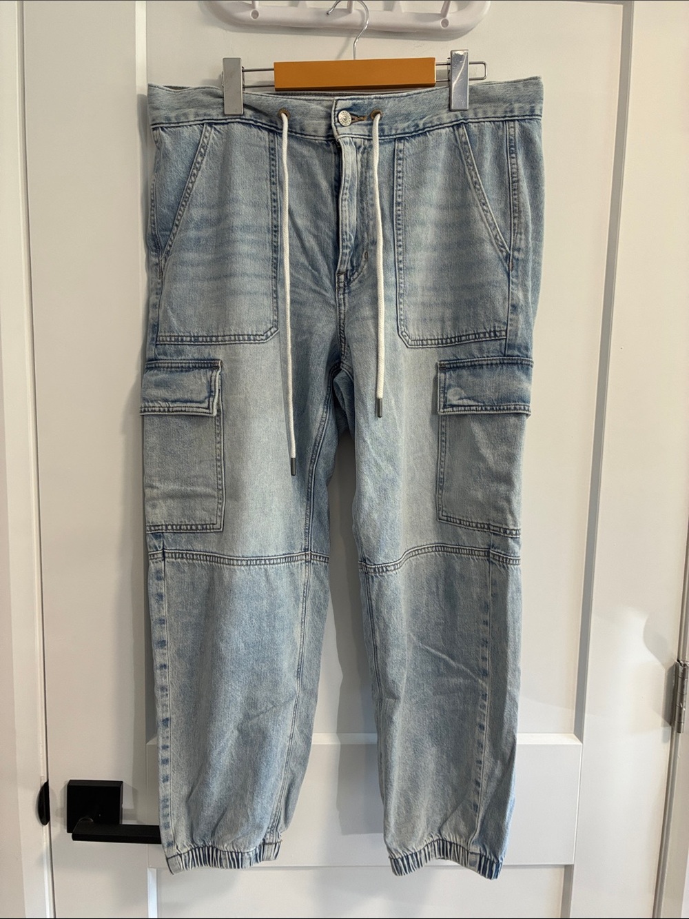 American Eagle Cargo Jogger Pants - size 12 short
